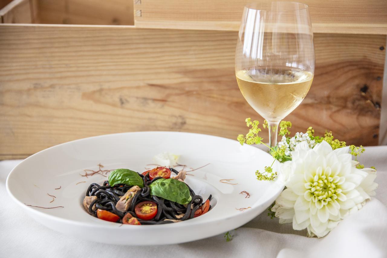 Villa Margherita Tenna Ngoại thất bức ảnh